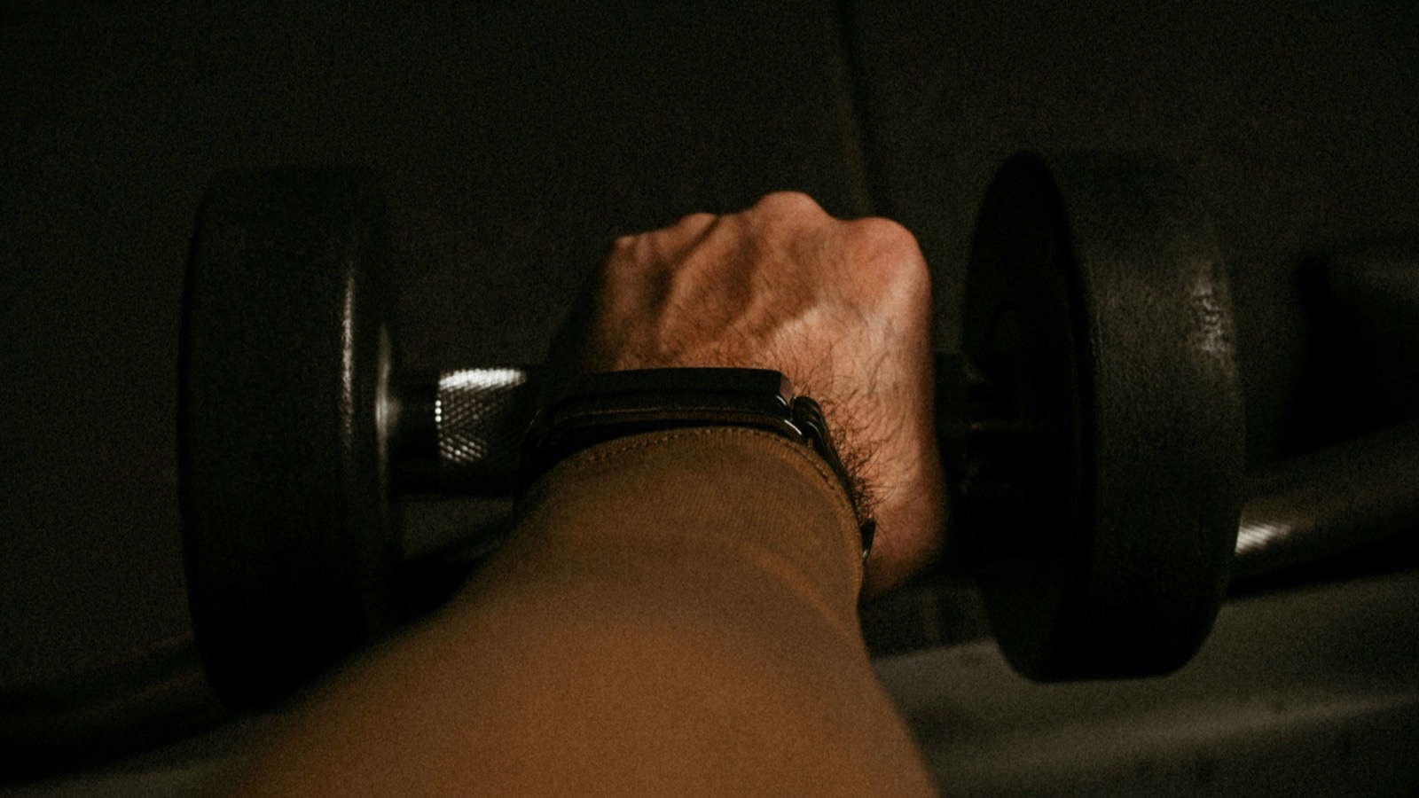 What Your Grip Strength Says About Your Longevity